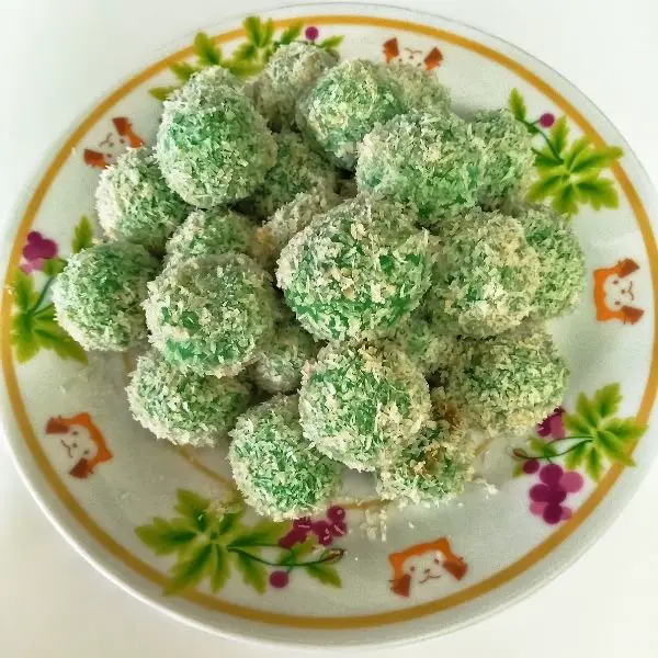 Klepon – Indonesian Sweet Rice Cakes Recipe - CakeRe